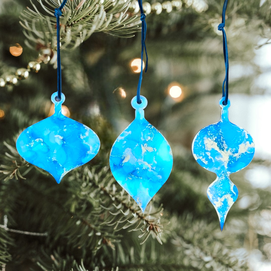 Handmade Alcohol Ink and Resin Christmas Baubles set of 3 - Snowflake (Blues and Gold)